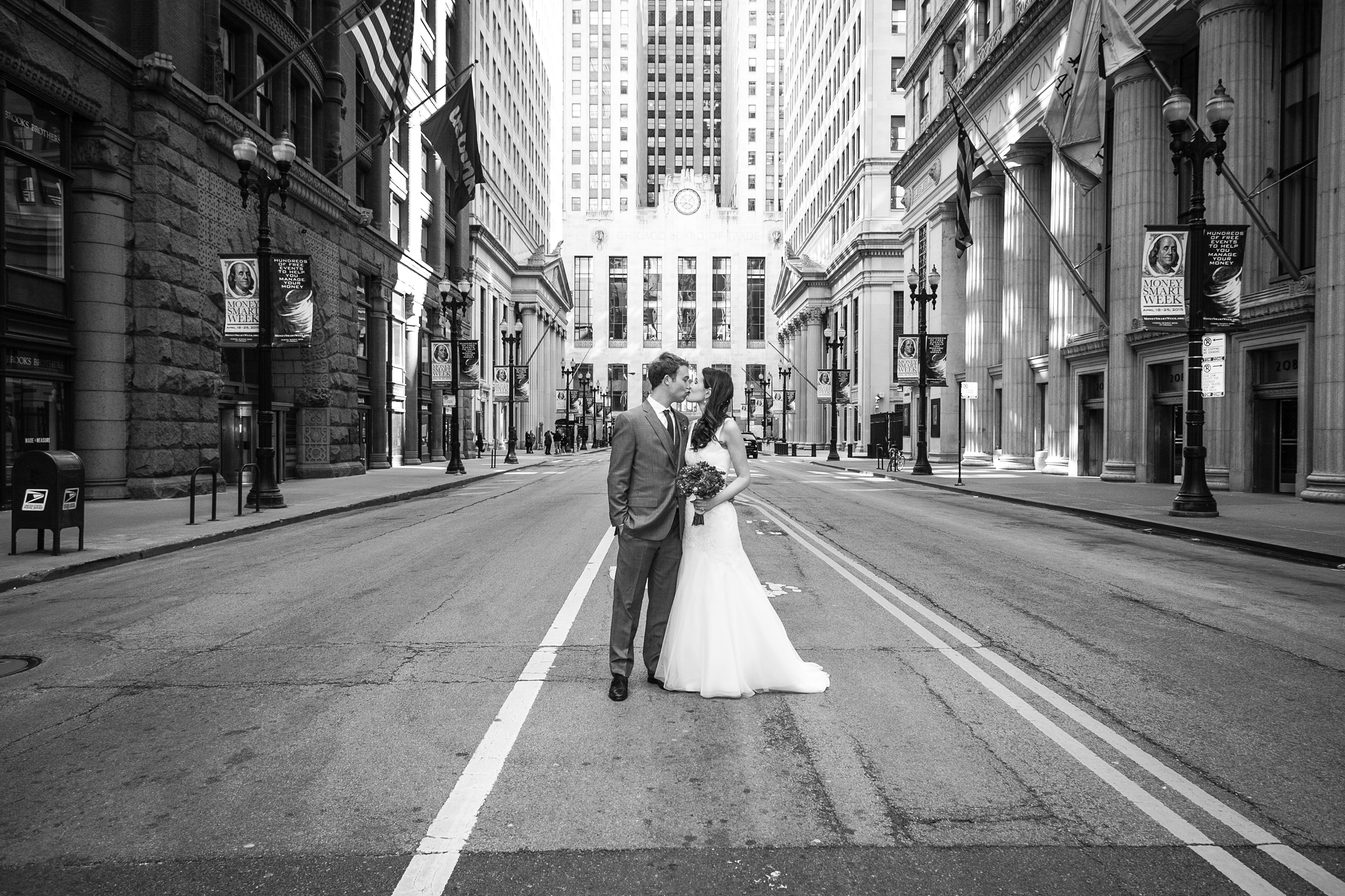 chicago financial district wedding photo