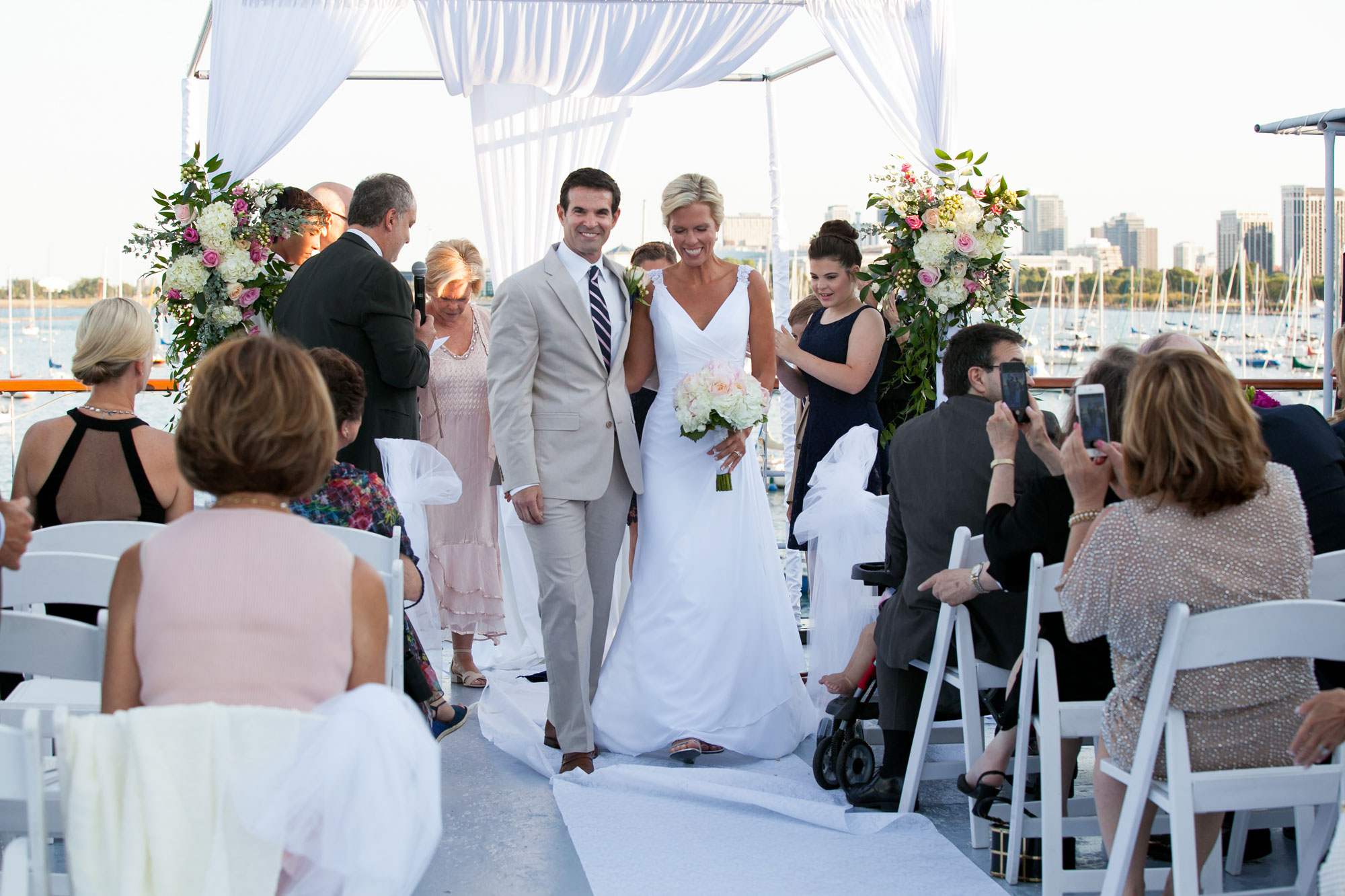 Wedding at the Columbia Yacht Club Dock